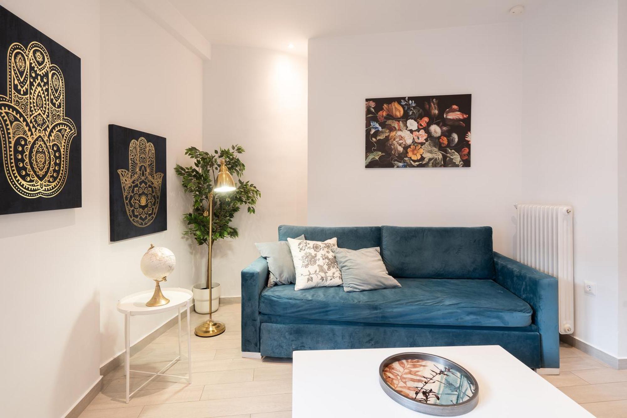 Stunning Cozy Apartment In Athènes Extérieur photo